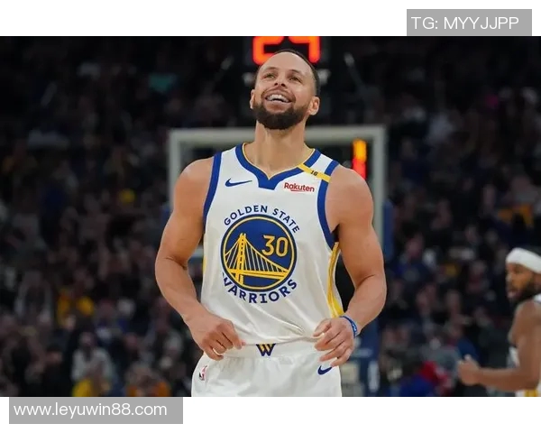 阿德尔曼分析库里绝平三分背后裁判因素对防守的影响