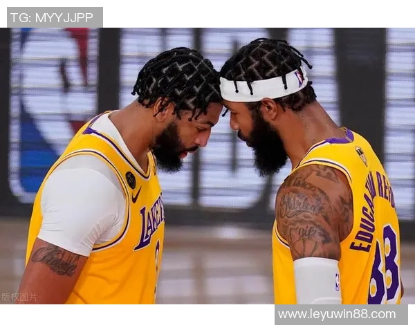 阿德巴约首节表现平平却依然贡献7分4板1助展现全能潜力